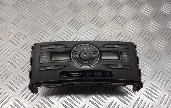 Toyota Auris 150 Interior fan control switch 55900-02220-B