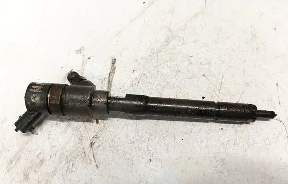 Fuel injector