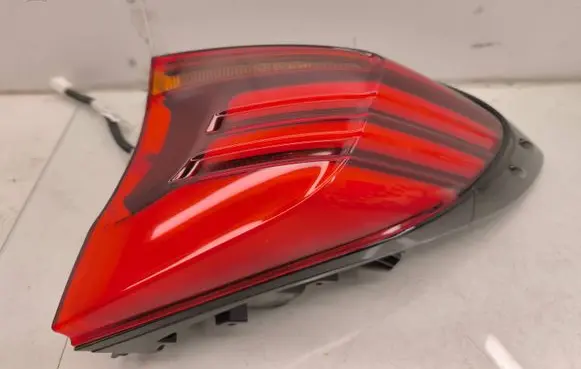 Toyota C-HR I Rear/tail lights 81550F4130