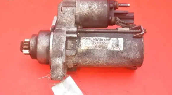 Skoda Fabia Mk2 (5J) Starter motor 02T911024N