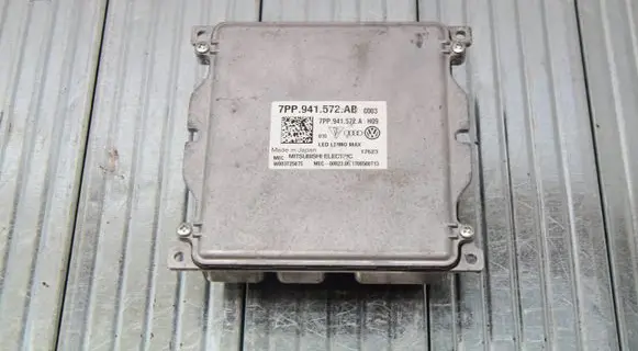 Xenon control unit/module