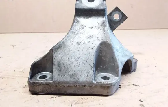 Audi A6 S6 C6 4F Engine mounting bracket 4F0199308AB