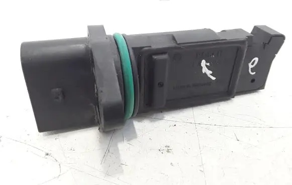 Volkswagen PASSAT B6 Mass air flow meter 00C2G2055