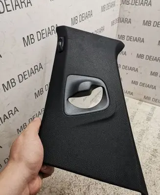BMW 5 G30 G31 (B) pillar trim (top) 7384527