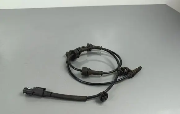 Suzuki SX4 S-Cross ABS brake wheel speed sensor 50403109B6