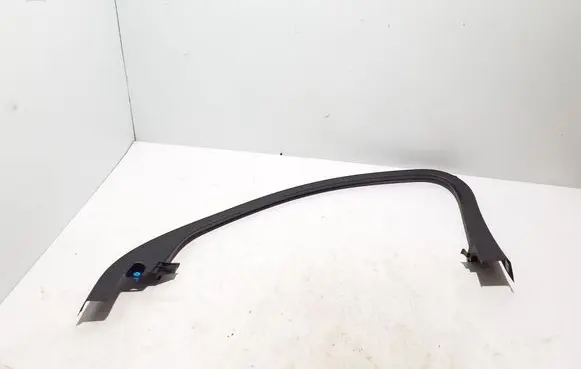 Volvo C40 Other front door trim element 32274751