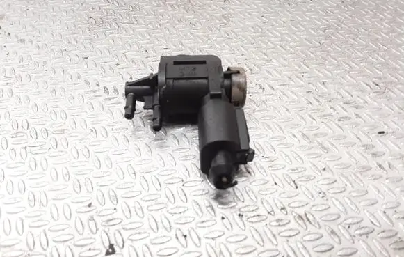 Audi A6 S6 C6 4F Turbo solenoid valve 1J0906283C