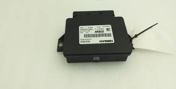 Nissan Qashqai Hand brake control module 360326FL0C