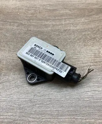 Audi A4 S4 B7 8E 8H Yaw turn rate sensor 8E0907637C