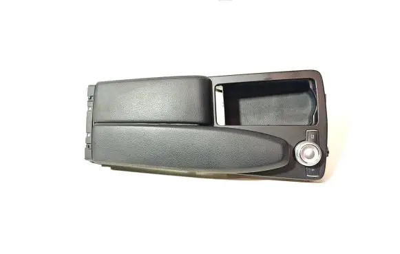 Mercedes-Benz E W212 Armrest A2046801339