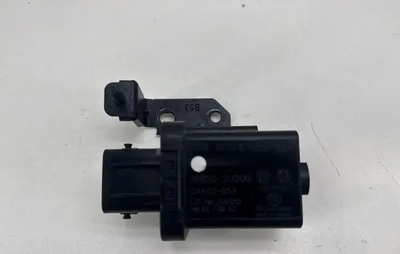 KIA Xceed Glow plug pre-heat relay 368302U200