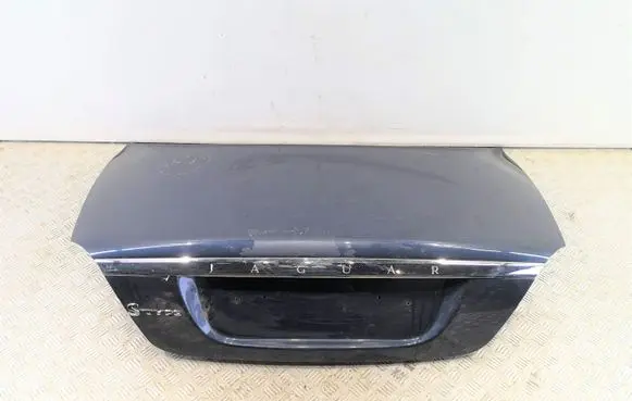 Tailgate/trunk/boot lid