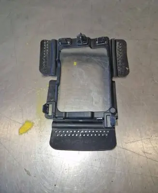 Mercedes-Benz C W205 Distronic sensor bracket A2058850404