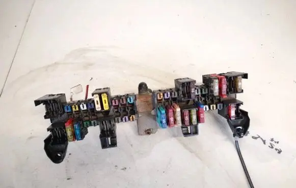 Mercedes-Benz Vito Viano W639 Fuse box set a6394401732