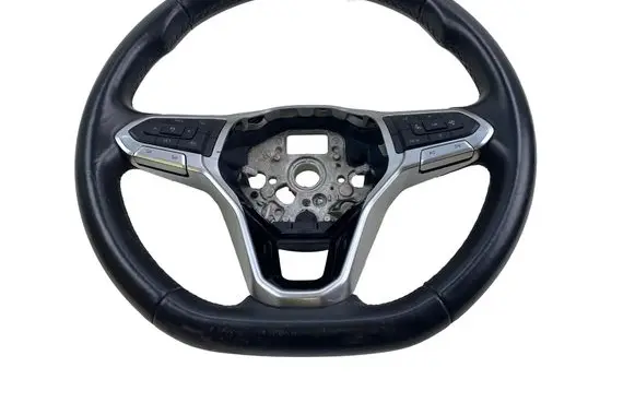 Volkswagen PASSAT B8 Steering wheel
