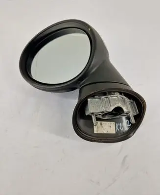 Mini Cooper Countryman R60 Front door electric wing mirror 