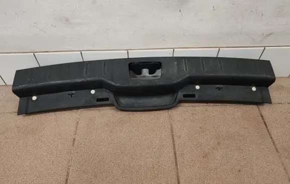 Volvo V50 Trunk/boot sill cover protection 09486875