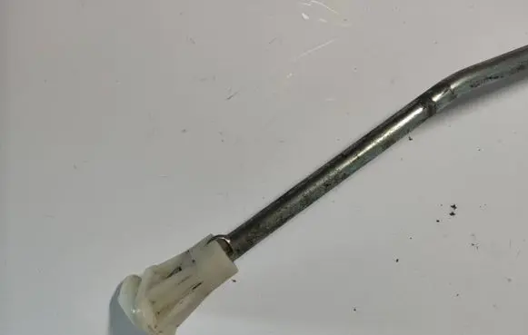 Mitsubishi Outlander Engine bonnet/hood prop rod/strut 