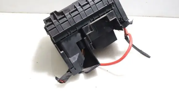 Volkswagen Tiguan Fuse box set