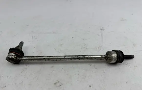 Mercedes-Benz EQC Front anti-roll bar/stabilizer link A2533200217