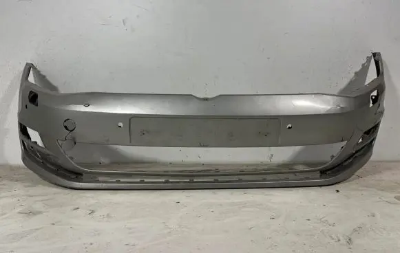 Volkswagen Golf VII Front bumper 5G0807221