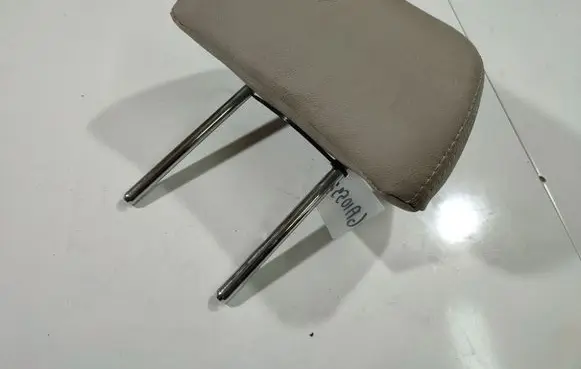KIA Optima Front seat headrest 