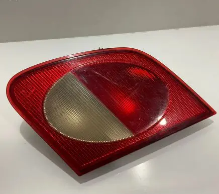 Mercedes-Benz E W210 Tailgate rear/tail lights A2108201064 2108201064