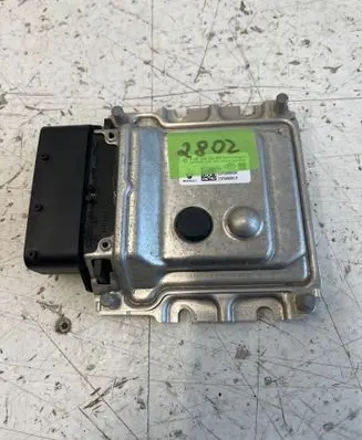 Renault Master III Adblue control unit 0281032615 1039S98421
