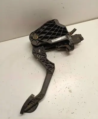 Skoda Octavia Mk2 (1Z) Clutch pedal 1K2721059BE 14102004