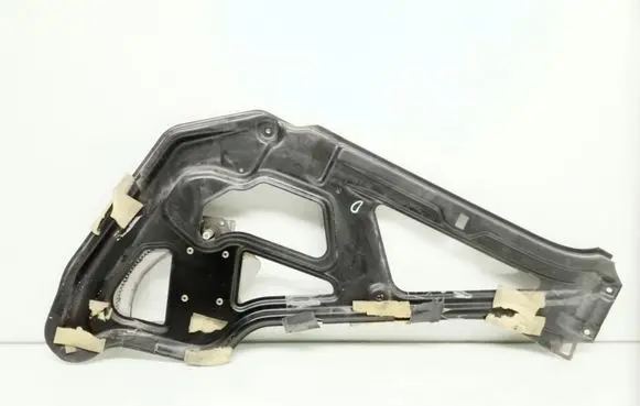Volkswagen II LT Front door manual window regulator 