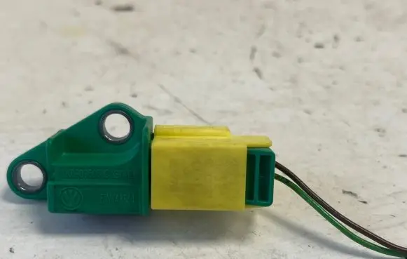 Audi Q7 4L Airbag deployment crash/impact sensor 1K0909606C