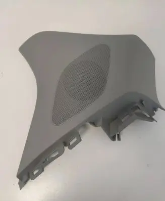 (D)pillar trim (top)