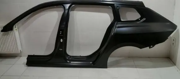 Opel Astra L Side car body part 