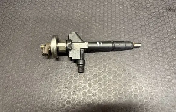Mazda 6 Fuel injector 13H50A 5031 G8F05597