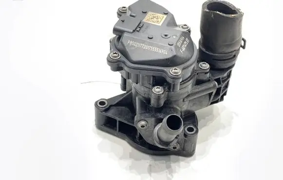 Opel Insignia B Water pump 55516904