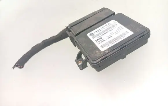 Audi A8 S8 D3 4E Hand brake control module 4E0907801