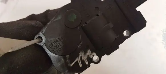 BMW 1 F20 F21 Air flap motor/actuator 200720