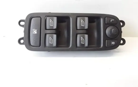 Volvo V50 Electric window control switch 30773427 30773428 30773429