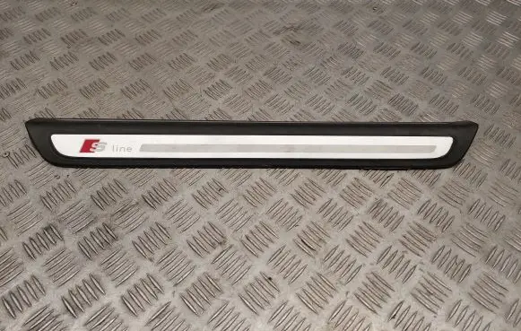 Audi Q5 SQ5 Front sill trim cover 8R0853374G 8R0853374 8R0853374A