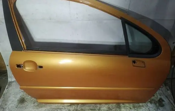 Peugeot 207 Front door oranzines