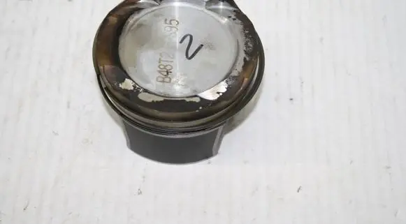 BMW X1 U11 Piston 11255A27AC3 5A27AC3