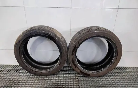 Volkswagen T-Roc R18 summer tire 