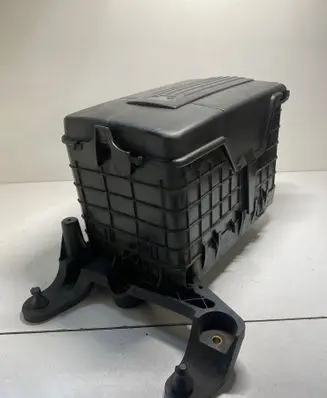 Volkswagen Golf Plus Battery box tray 1K0915333C