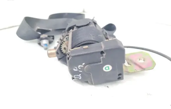 Iveco Daily 3rd gen Front seatbelt 33004574E