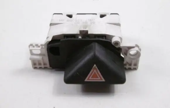 Ford Focus Hazard light switch 2M5T13A350AA