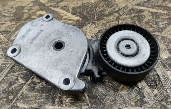 Mini One - Cooper Cabrio R52 Generator/alternator belt tensioner 1482199