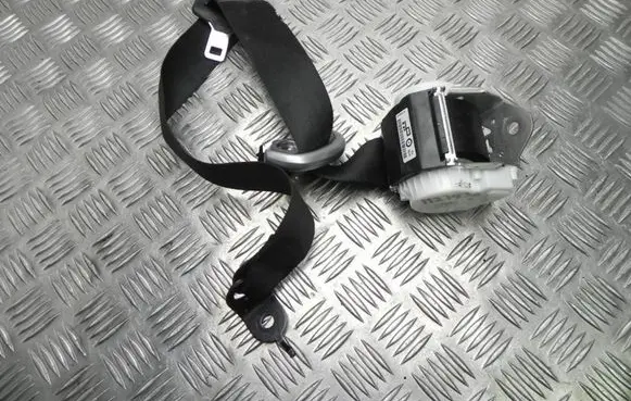 BMW 2 F22 F23 Front seatbelt 7338944 M2783