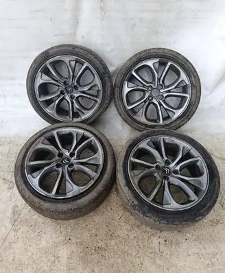 Citroen DS4 R18 alloy rim 9688904377