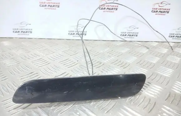 Front indicator light