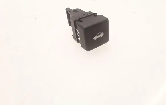 Alfa Romeo 166 Tailgate opening switch 